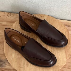 Easy Spirit Juniper Womens Moc Closed Toe Loafers 9M 
New